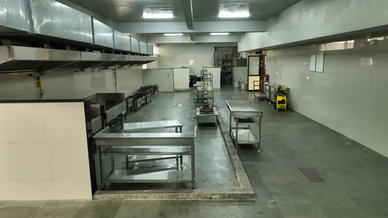Kitchen 1